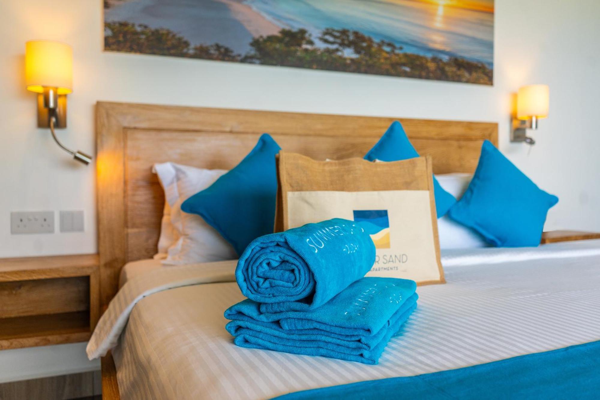 Summer Sand Holiday Apartments Beau Vallon  Εξωτερικό φωτογραφία