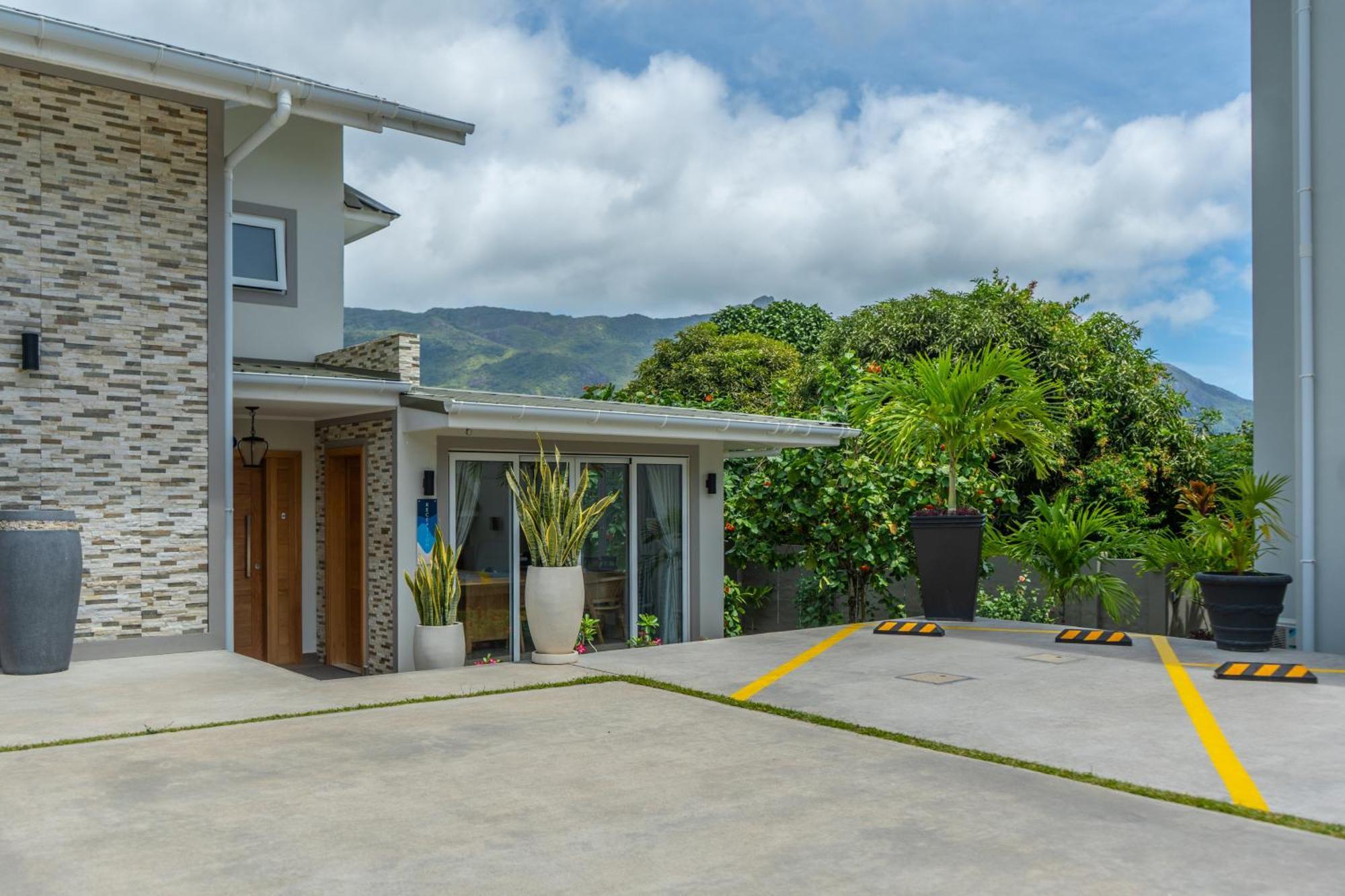 Summer Sand Holiday Apartments Beau Vallon  Εξωτερικό φωτογραφία